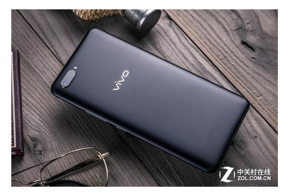 vivo X20Plus屏幕指紋版